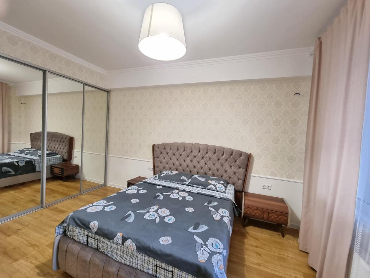 Luxury Best Grand New Apartaments Ultra Central Chisinau Exterior foto