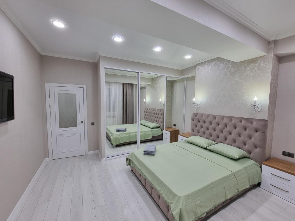Luxury Best Grand New Apartaments Ultra Central Chisinau Exterior foto