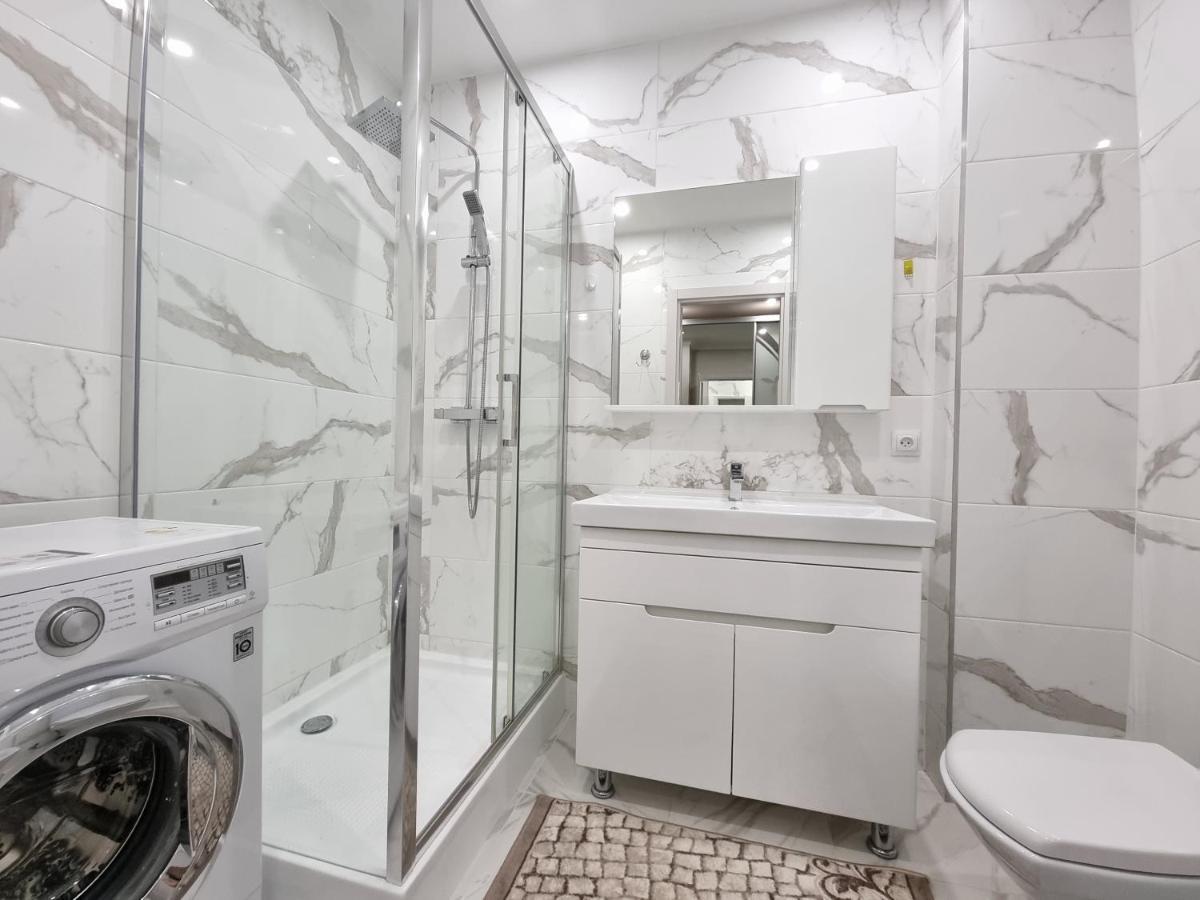 Luxury Best Grand New Apartaments Ultra Central Chisinau Exterior foto